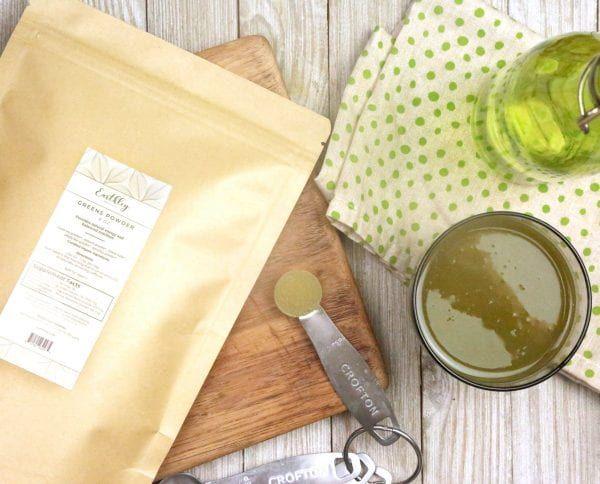 greens_powder 600x484.jpg